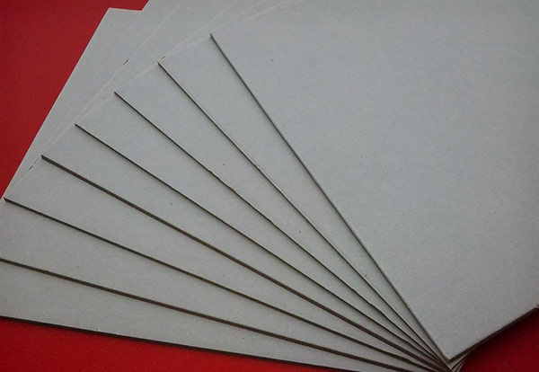 東莞灰板紙廠家談購(gòu)買雙灰板紙時(shí)要注意的點(diǎn)